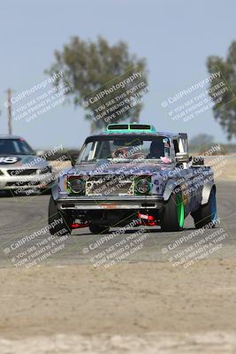 media/Sep-28-2025-24 Hours of Lemons (Sun) [[5dfe0e5f6e]]/10am (Off Ramp Exit)/